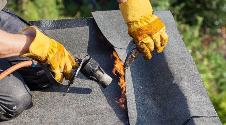 Professional gutter cleaning in Gray, GA